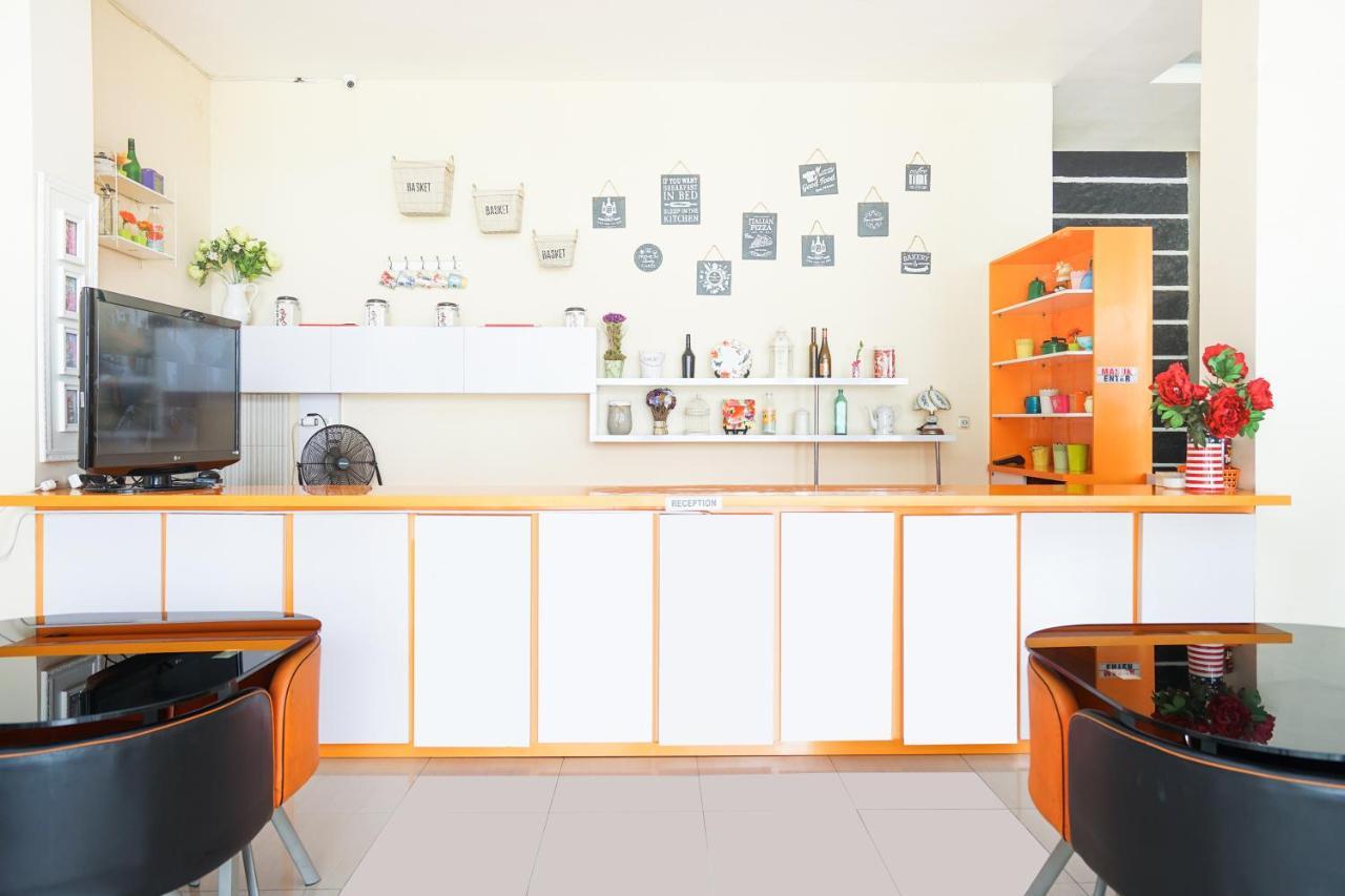 Pratisarawirya Guesthouse By Ecommerceloka Surabaya Luaran gambar