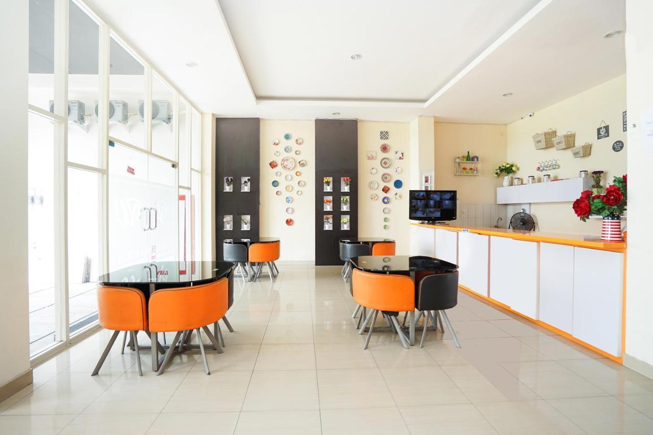 Pratisarawirya Guesthouse By Ecommerceloka Surabaya Luaran gambar